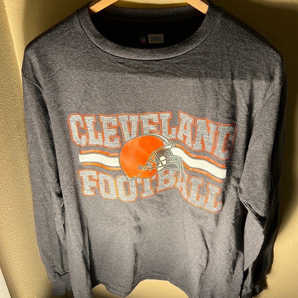 NFL Mens LS Team Apparel Cleveland Football Tee Color Gray Size Large